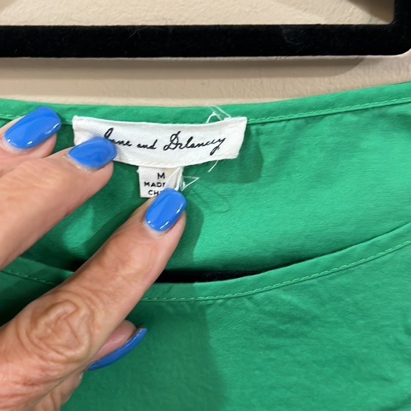 June and Delaney blouse - Picture 2 of 7